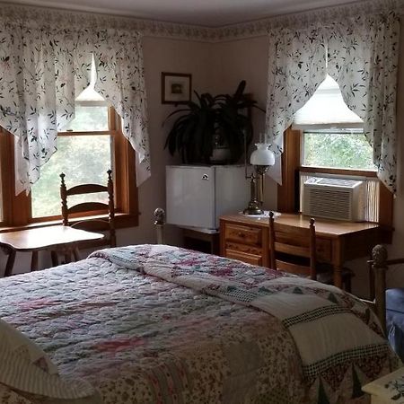 Eastgate Inn B&B Lenox Dış mekan fotoğraf