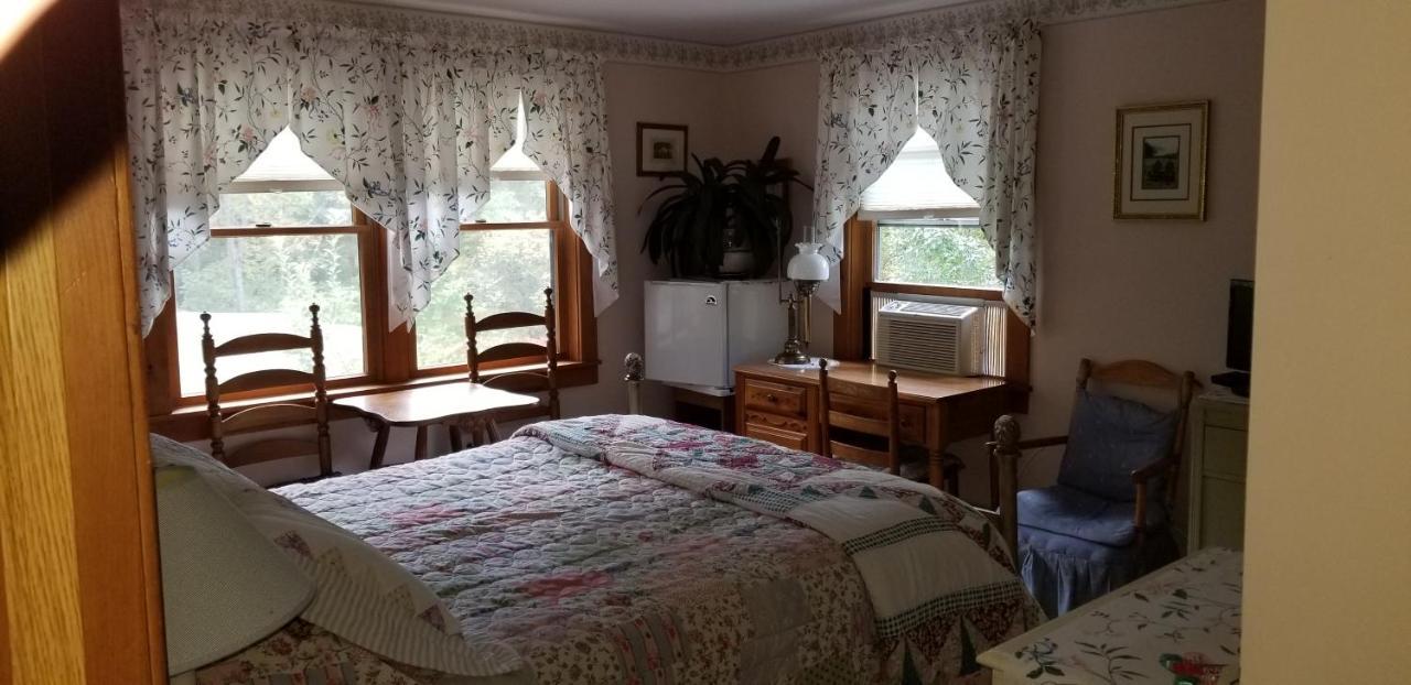Eastgate Inn B&B Lenox Dış mekan fotoğraf
