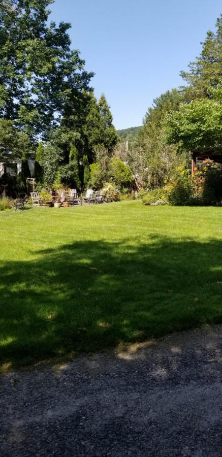 Eastgate Inn B&B Lenox Dış mekan fotoğraf